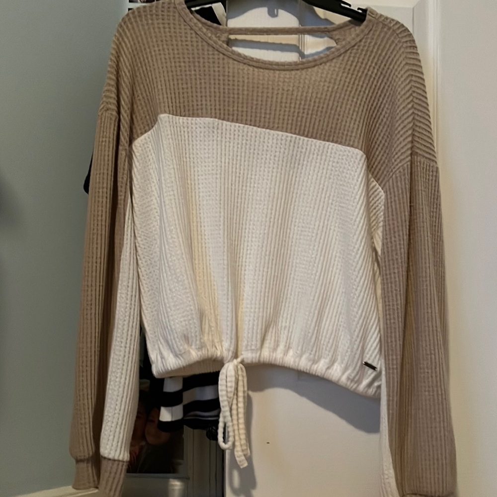 brown and white sweater